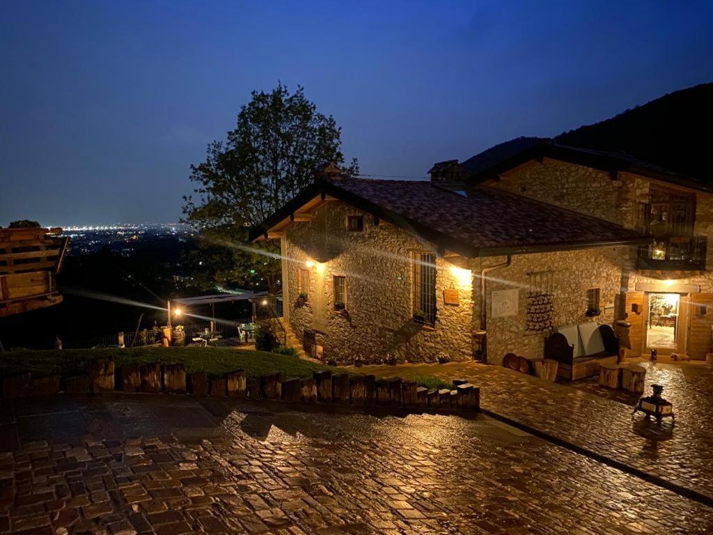 Agriturismo Ca' Fenile Alzano Lombardo Exteriér fotografie